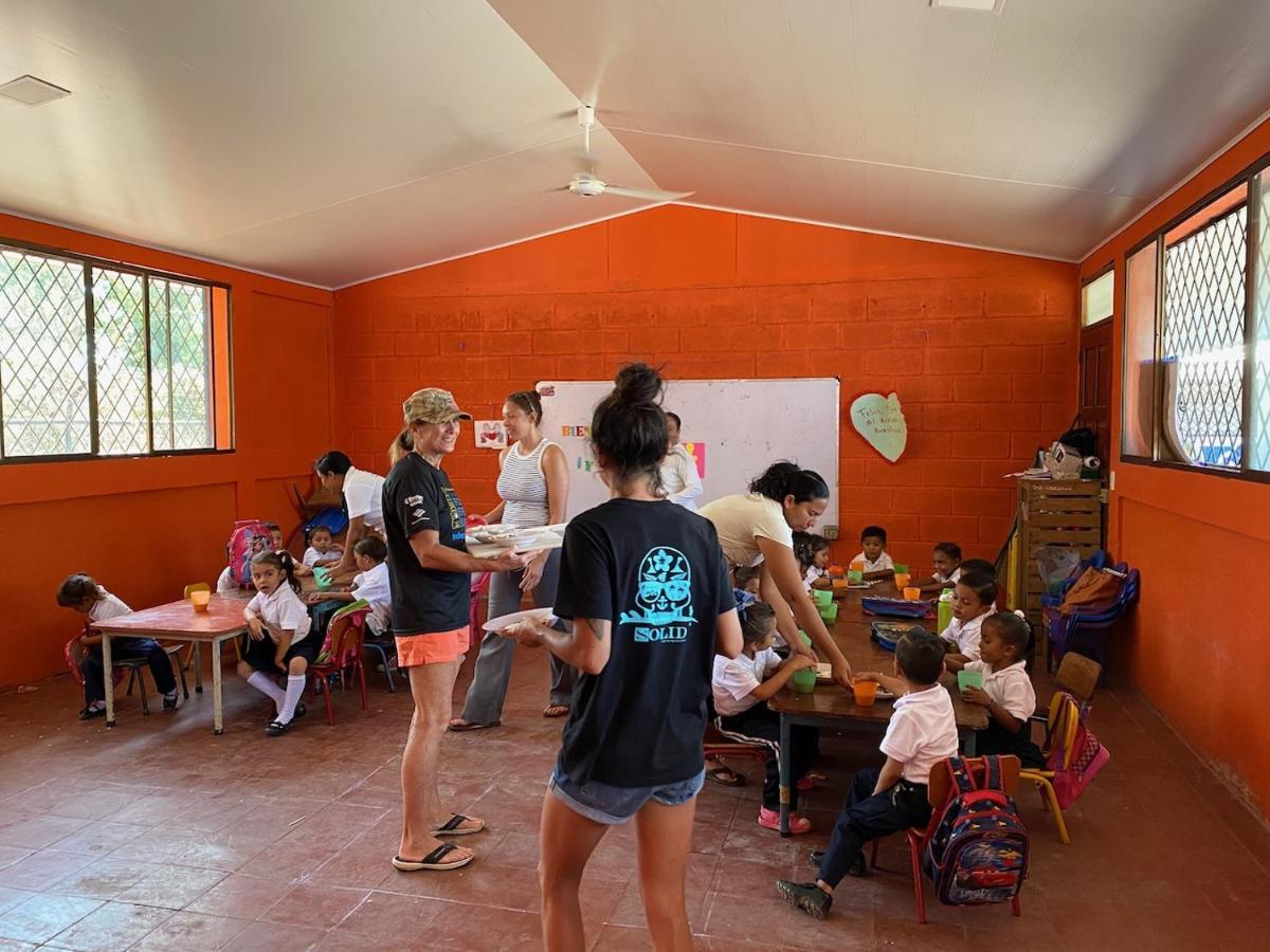 Solid Surf Camp Hostel Nicaragua Transito Экстерьер фото