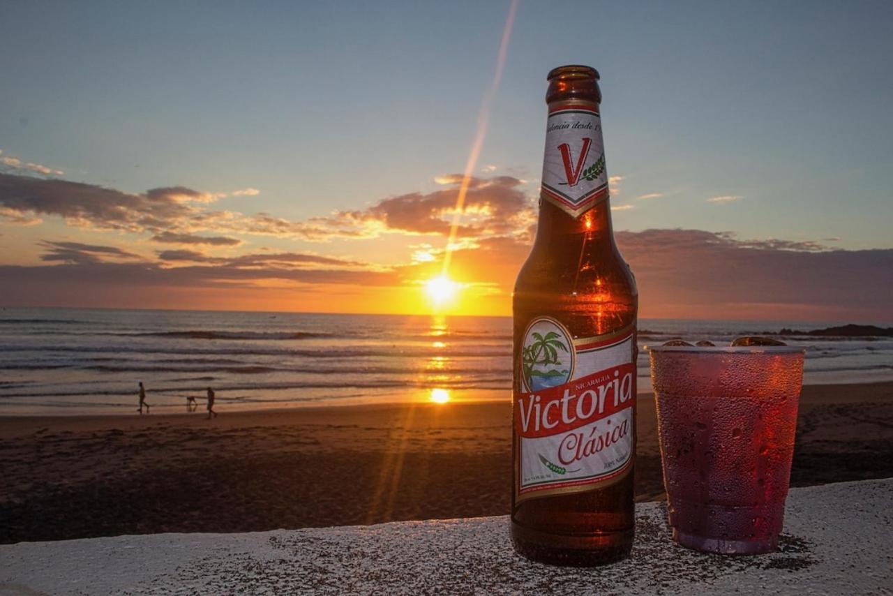 Solid Surf Camp Hostel Nicaragua Transito Экстерьер фото