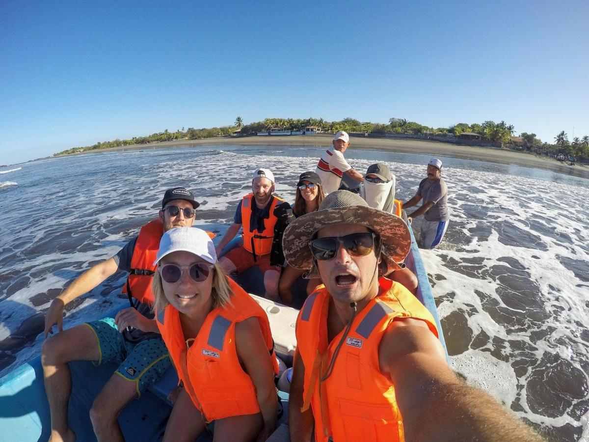 Solid Surf Camp Hostel Nicaragua Transito Экстерьер фото
